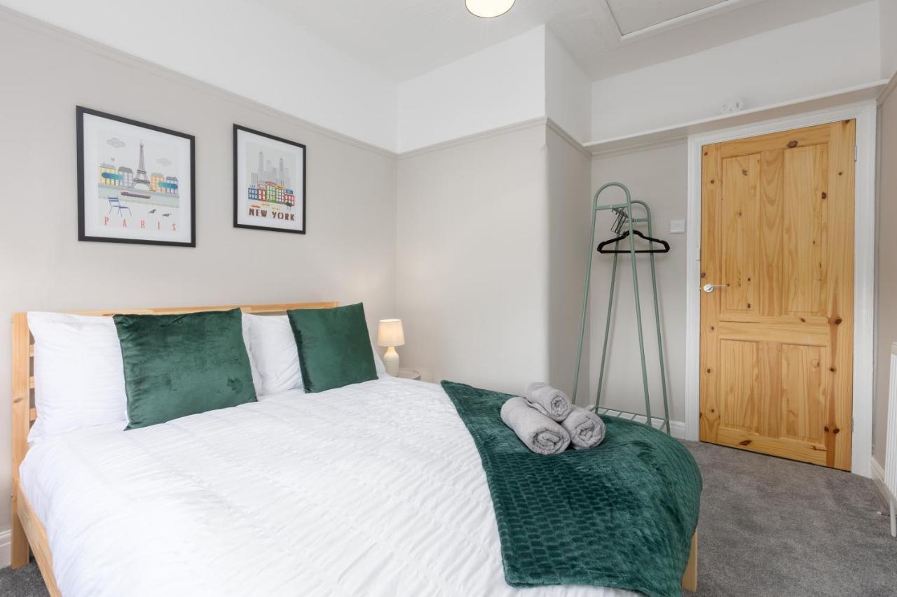 Charles Alexander Short Stay - Ansdell House Blackpool Eksteriør billede