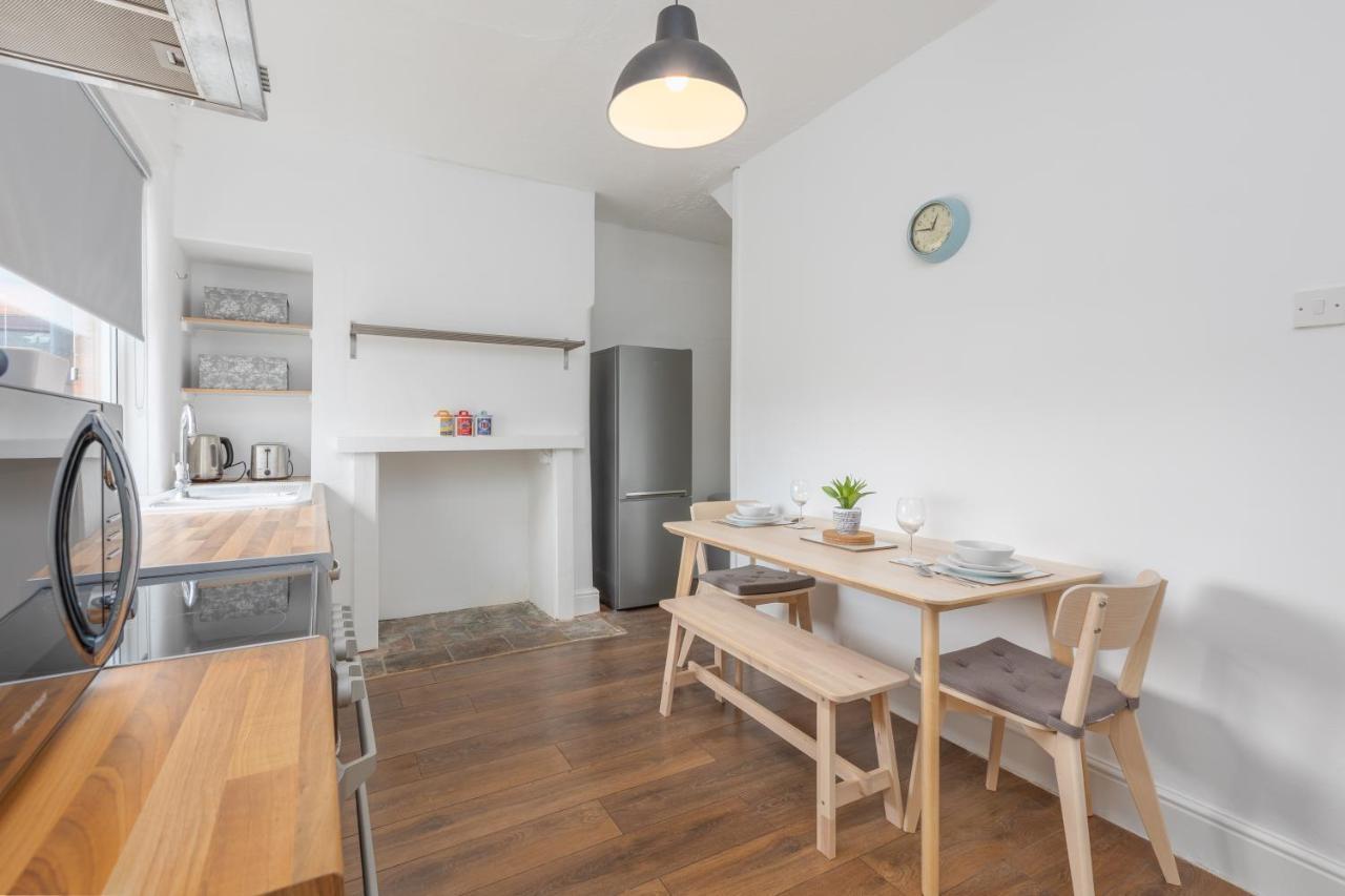 Charles Alexander Short Stay - Ansdell House Blackpool Eksteriør billede