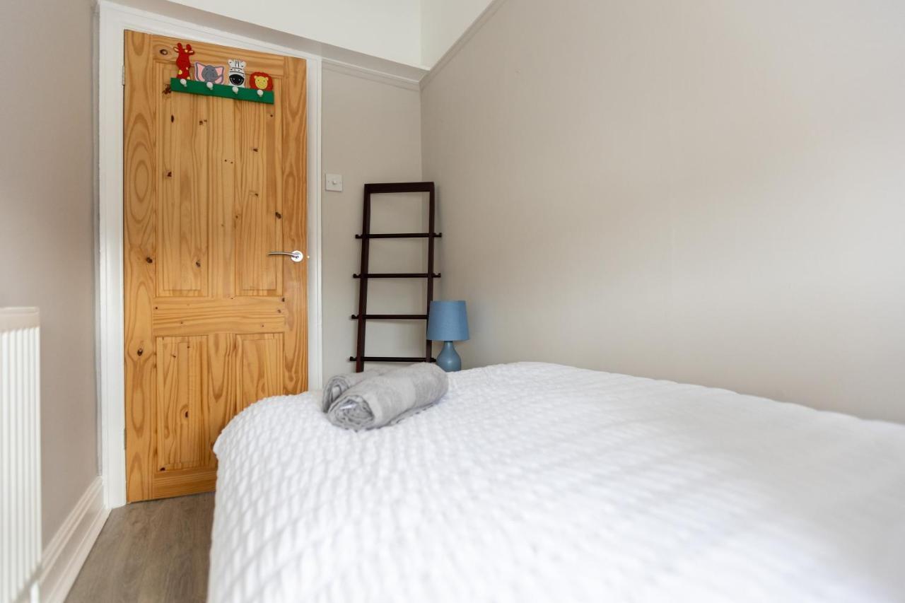 Charles Alexander Short Stay - Ansdell House Blackpool Eksteriør billede